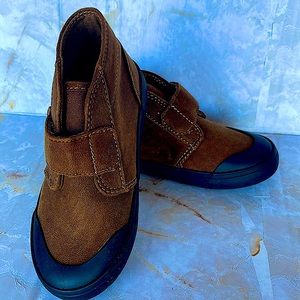 Boys brown dress boots